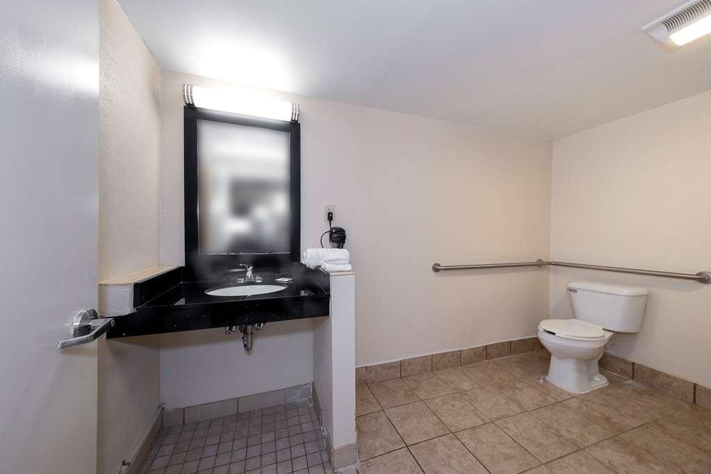 Hometowne Studios By Red Roof Bordentown - Mcguire Afb Kamer foto